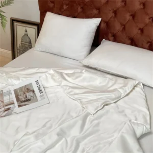 Couette en soie 100%