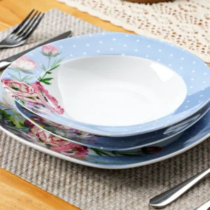 Service de cuisine en porcelaine