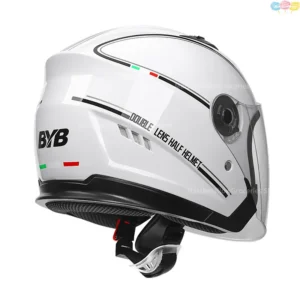 Casque de moto, voiture quatre saisons